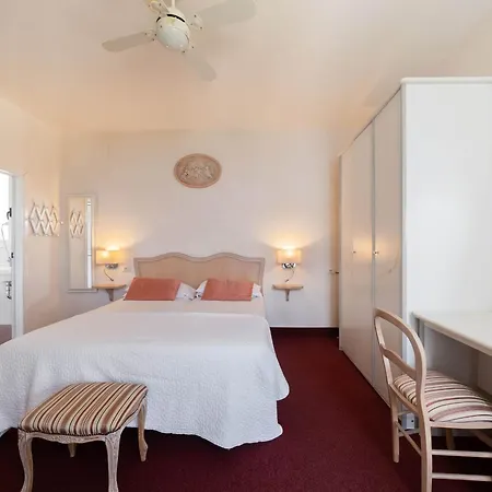 Riviera Hotel Limone sul Garda