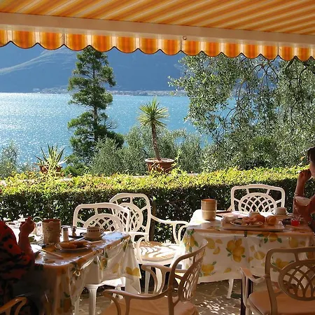 Hotel Riviera