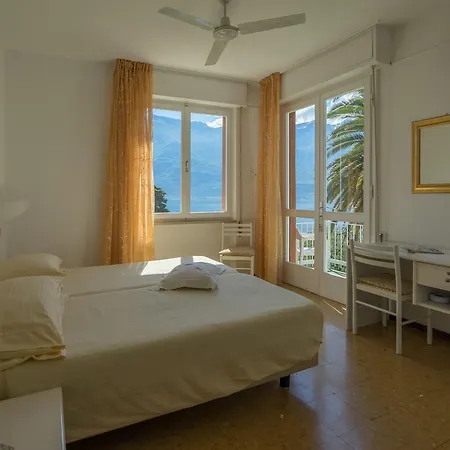 Riviera Panoramic Hotel 3*