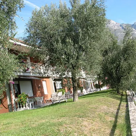 Riviera Panoramic Limone sul Garda