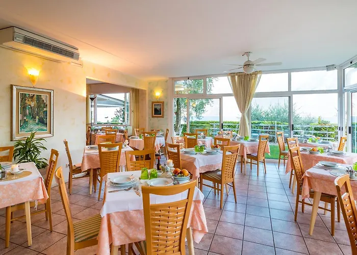 Hotel Riviera Panoramic