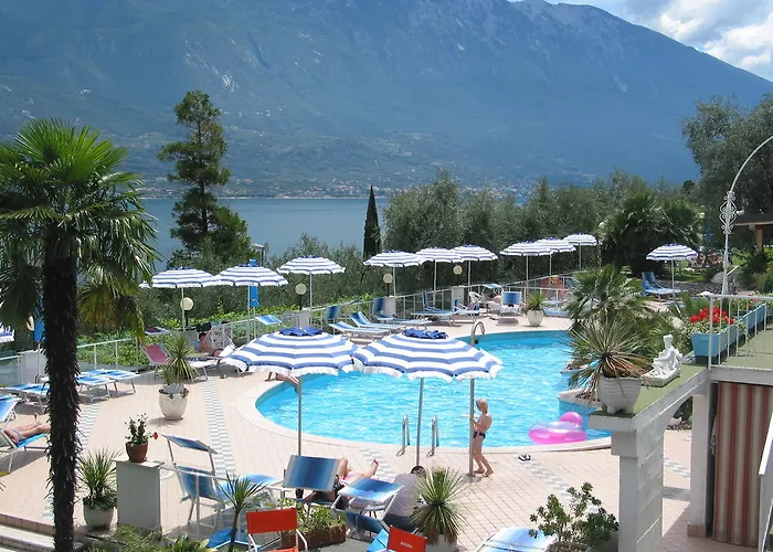 Riviera Panoramic Hotel 3*