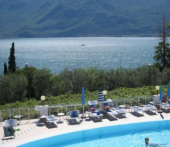 Riviera Panoramic 3* Limone sul Garda