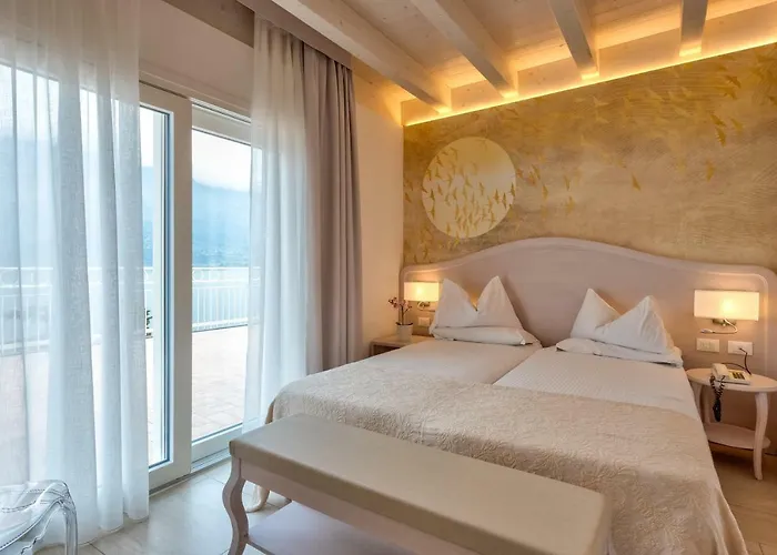 Riviera Panoramic Hotel