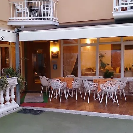 Hotel Riviera
